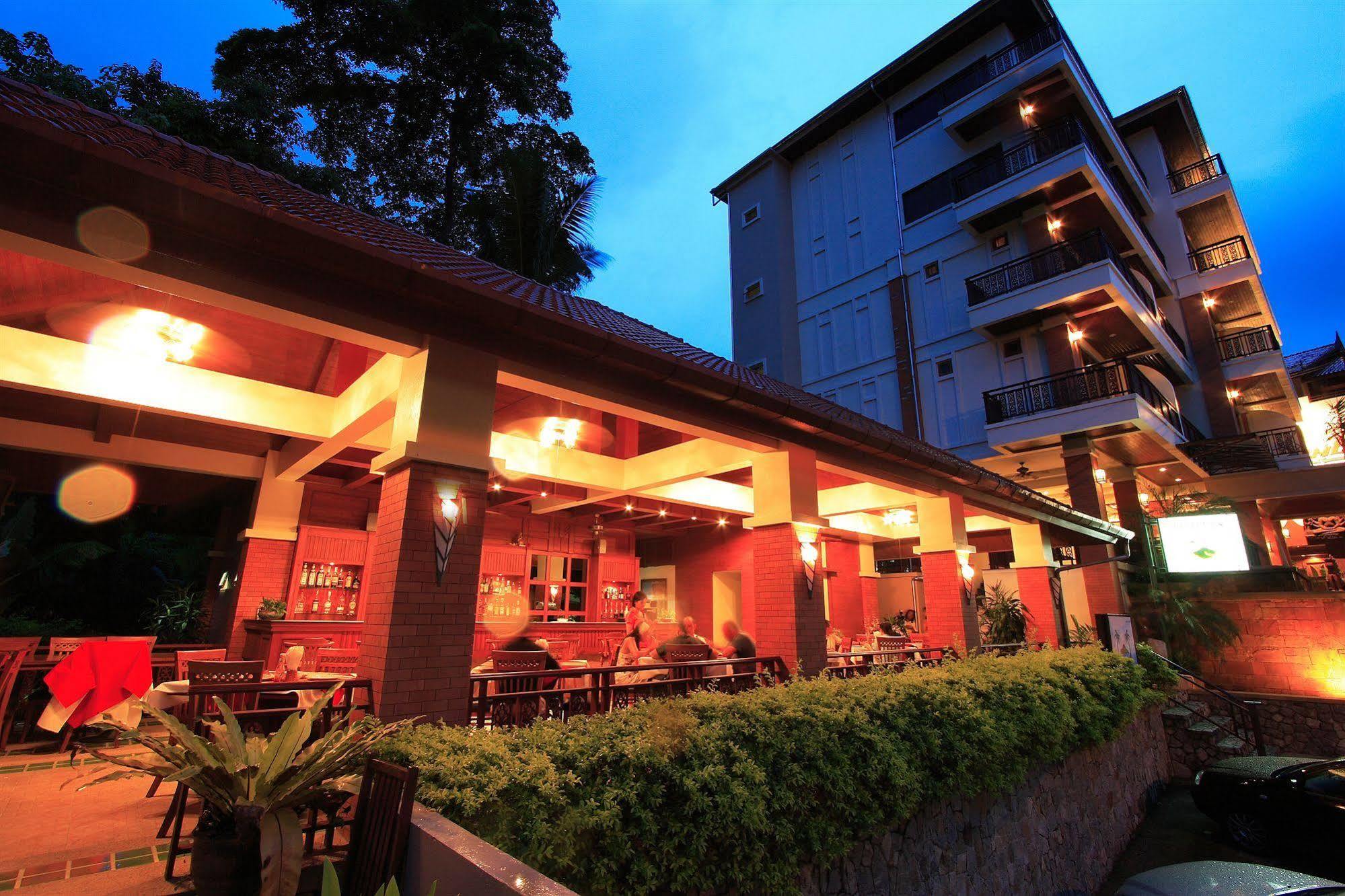 Sun Hill Hotel Patong Exteriör bild